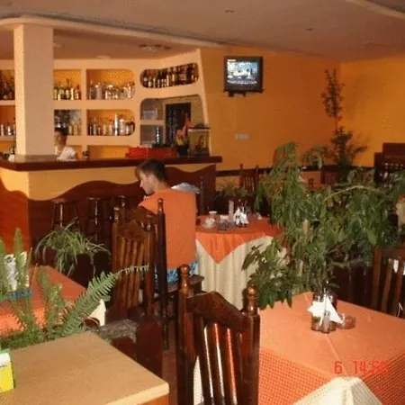 Отель Family Hit