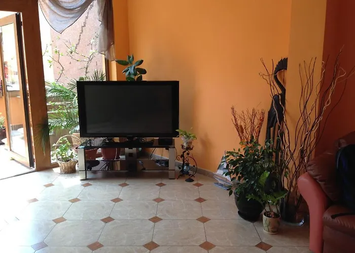 Family Hit فندق كيتن